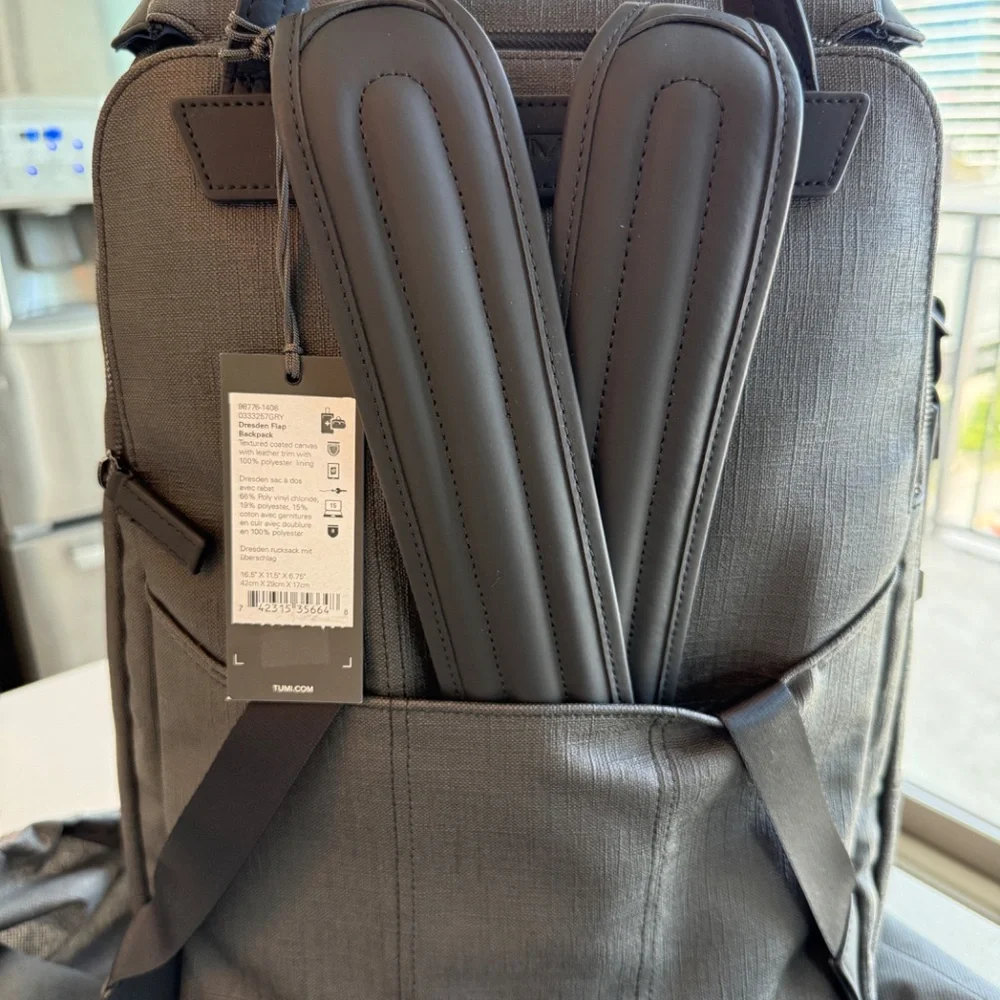 Brand new TUMI GRY DRESDEN FLAP BACKPACk - Ashton Collection - Picture 9 of 10